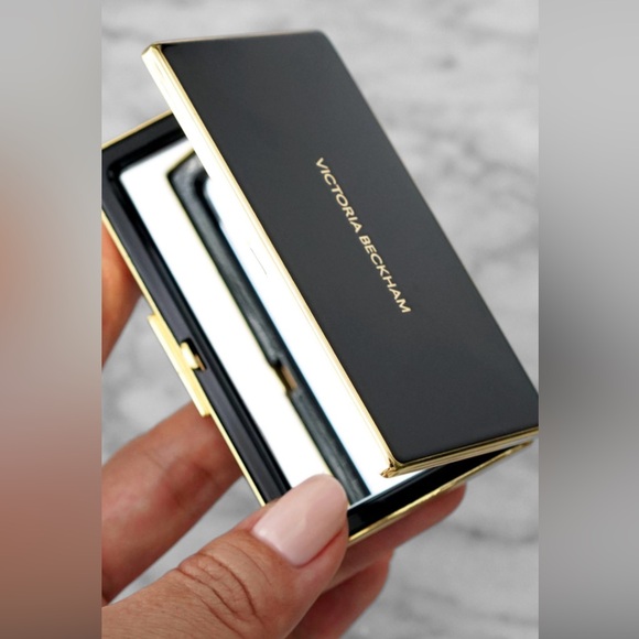 Victoria Beckham Dual Mirror Compact - Picture 5 of 6